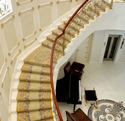 High-End Staircase Rugs
